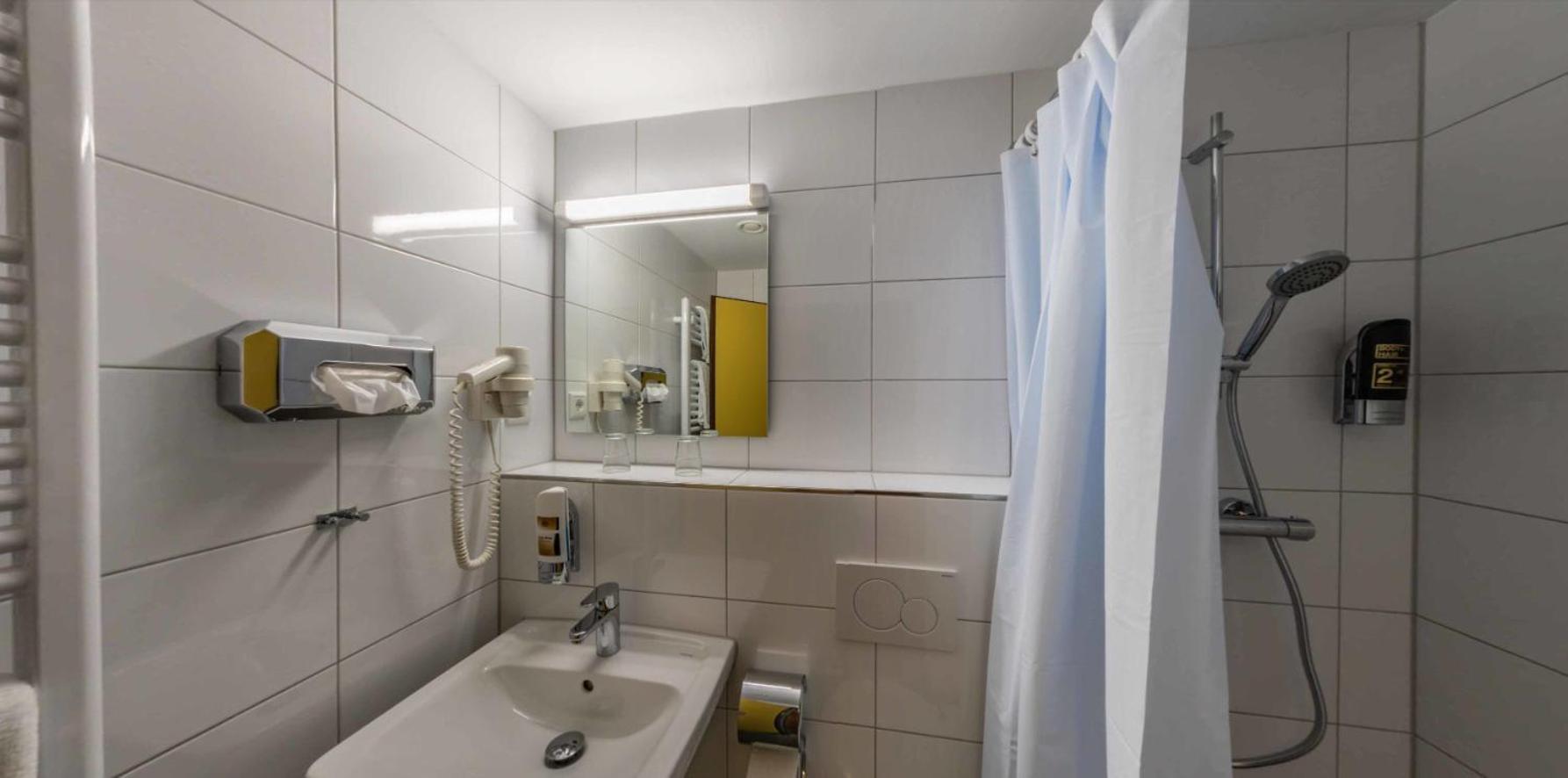 Bayrischer Hof Krefeld Rom bilde