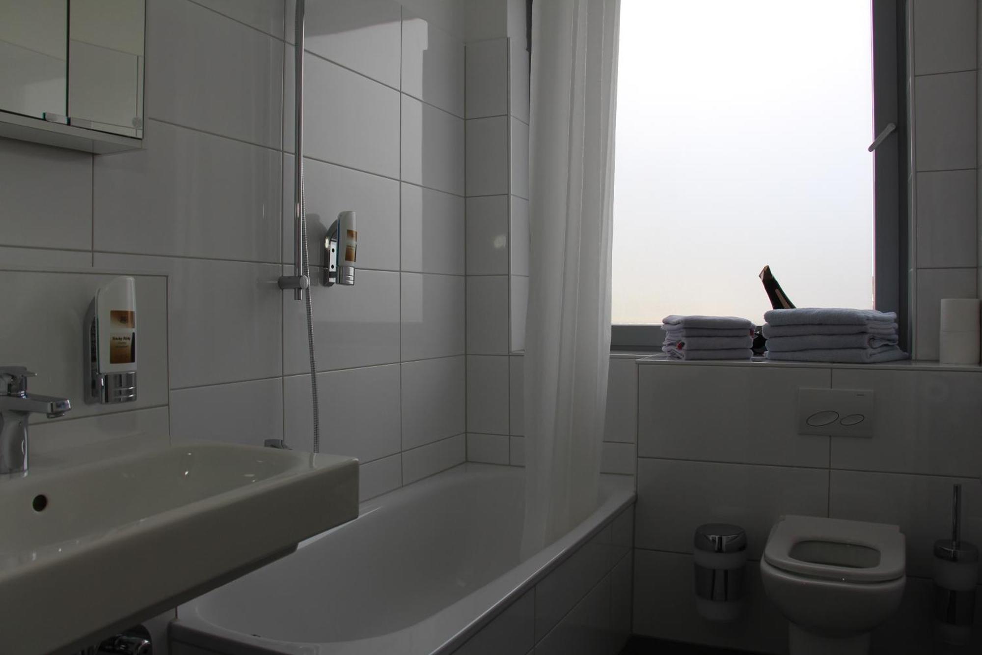Bayrischer Hof Krefeld Rom bilde